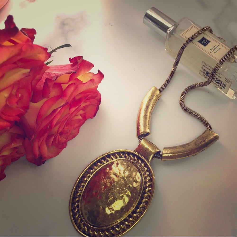 Beautiful gold statement necklace